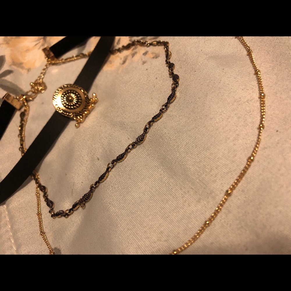 Layered Choker Necklace!